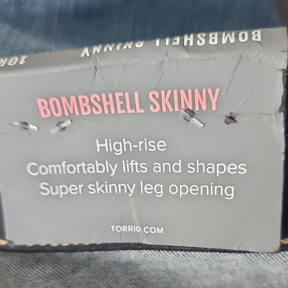 Torrid Bombshell Skinny High-Rise Jeans - Picture 6 of 7